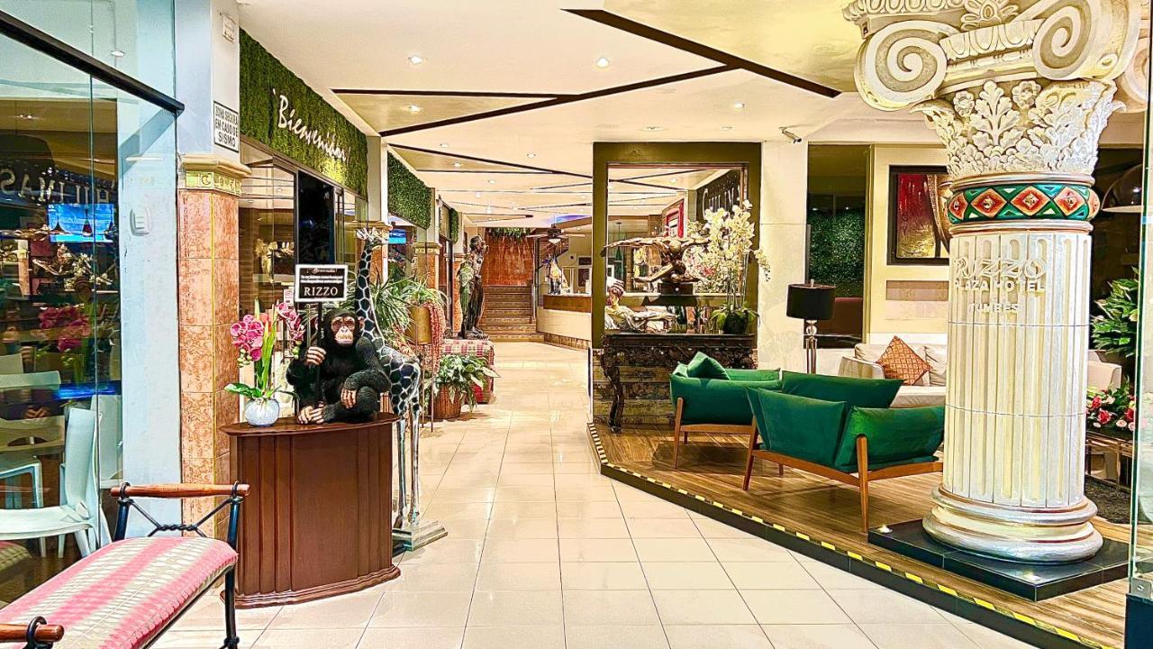 Rizzo Plaza Hotel 툼베스 외부 사진